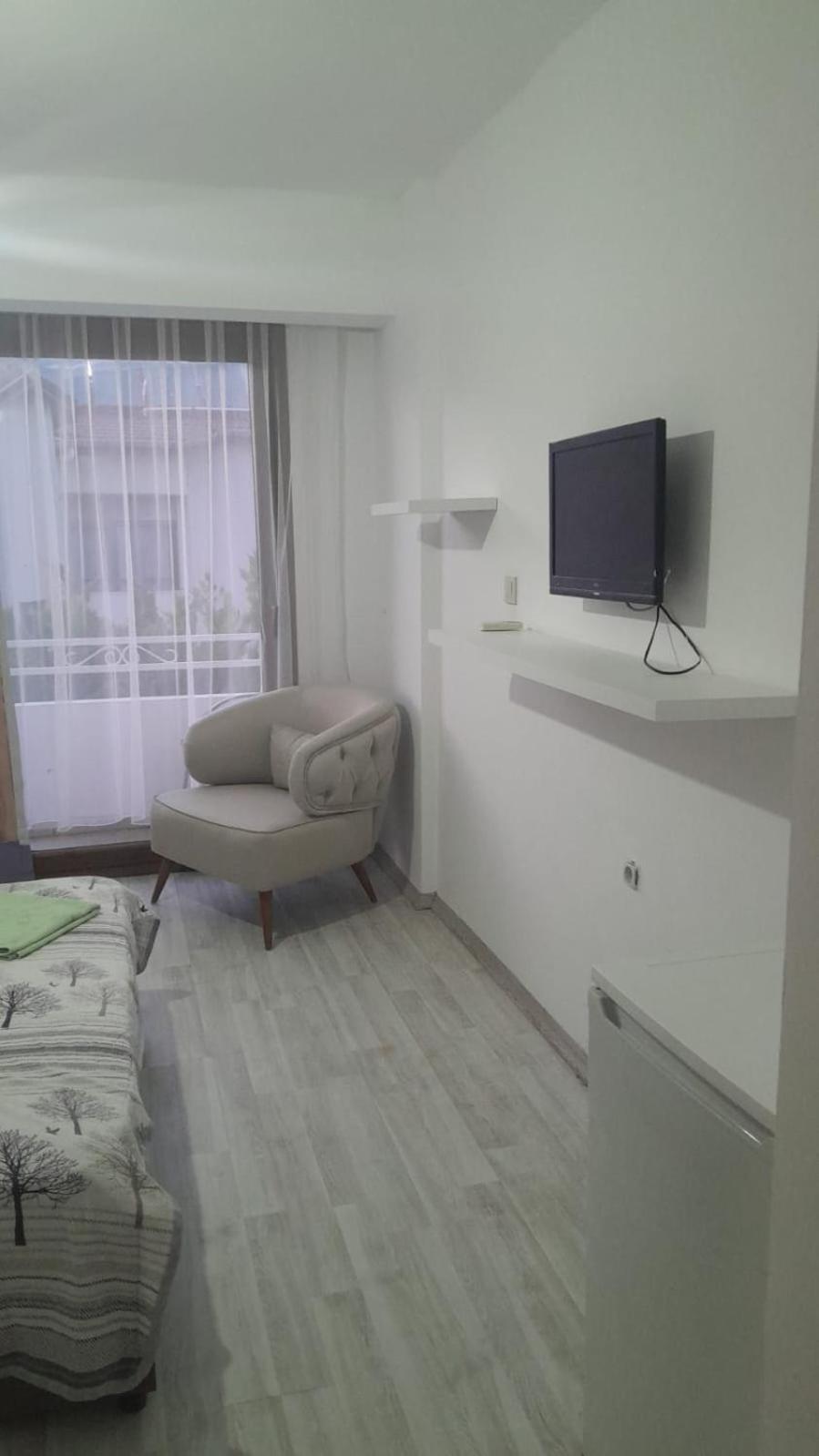 Eliba Otel Cesme Bagian luar foto